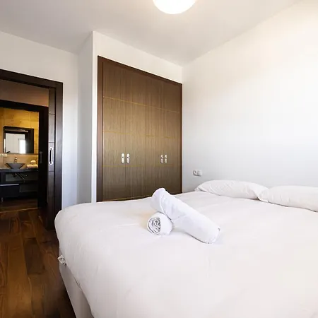 Apartment Holidays 4 4 Banos 3 Plazas De Parking